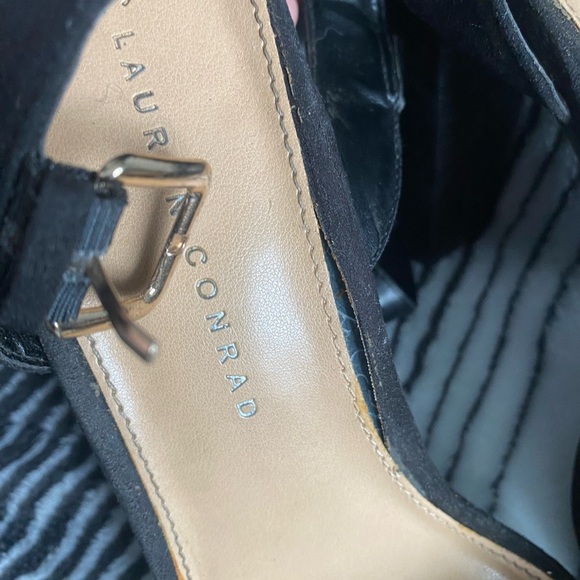 Lauren Conrad Black Suede Women's Platform Heels - Picture 4 of 5